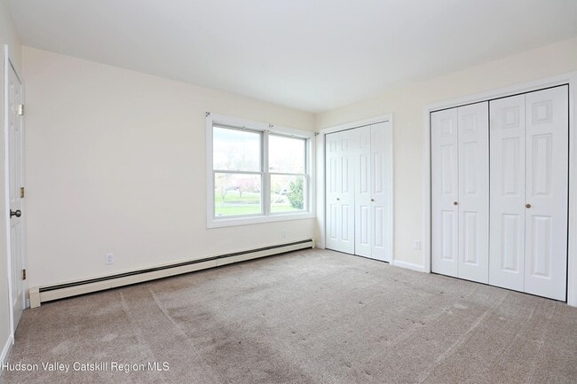 Building Photo - 87 Delaware St