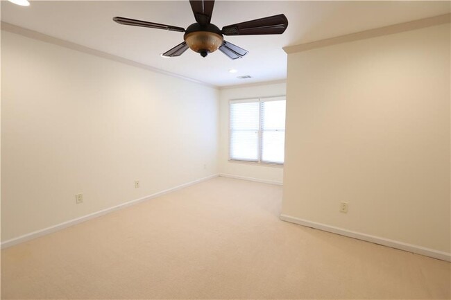 Building Photo - 1248 Defoor Ct NW