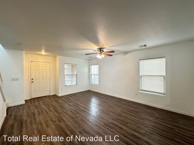 Building Photo - 3 br, 2.5 bath House - 4859 Golden Shimmer...