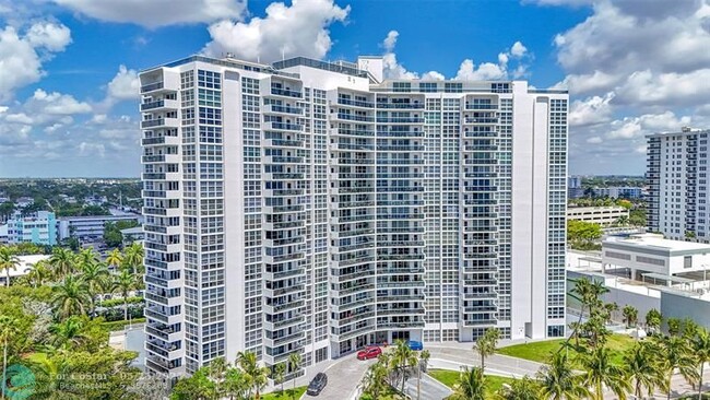 Building Photo - 2841 N Ocean Blvd
