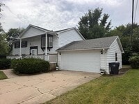 Building Photo - 15726 Avalon Ave