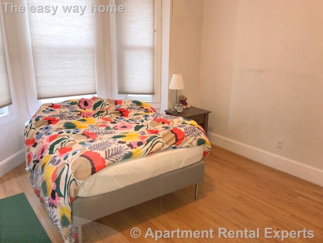 Building Photo - 60 Sacramento St