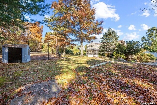 Building Photo - 29 The Grasslands