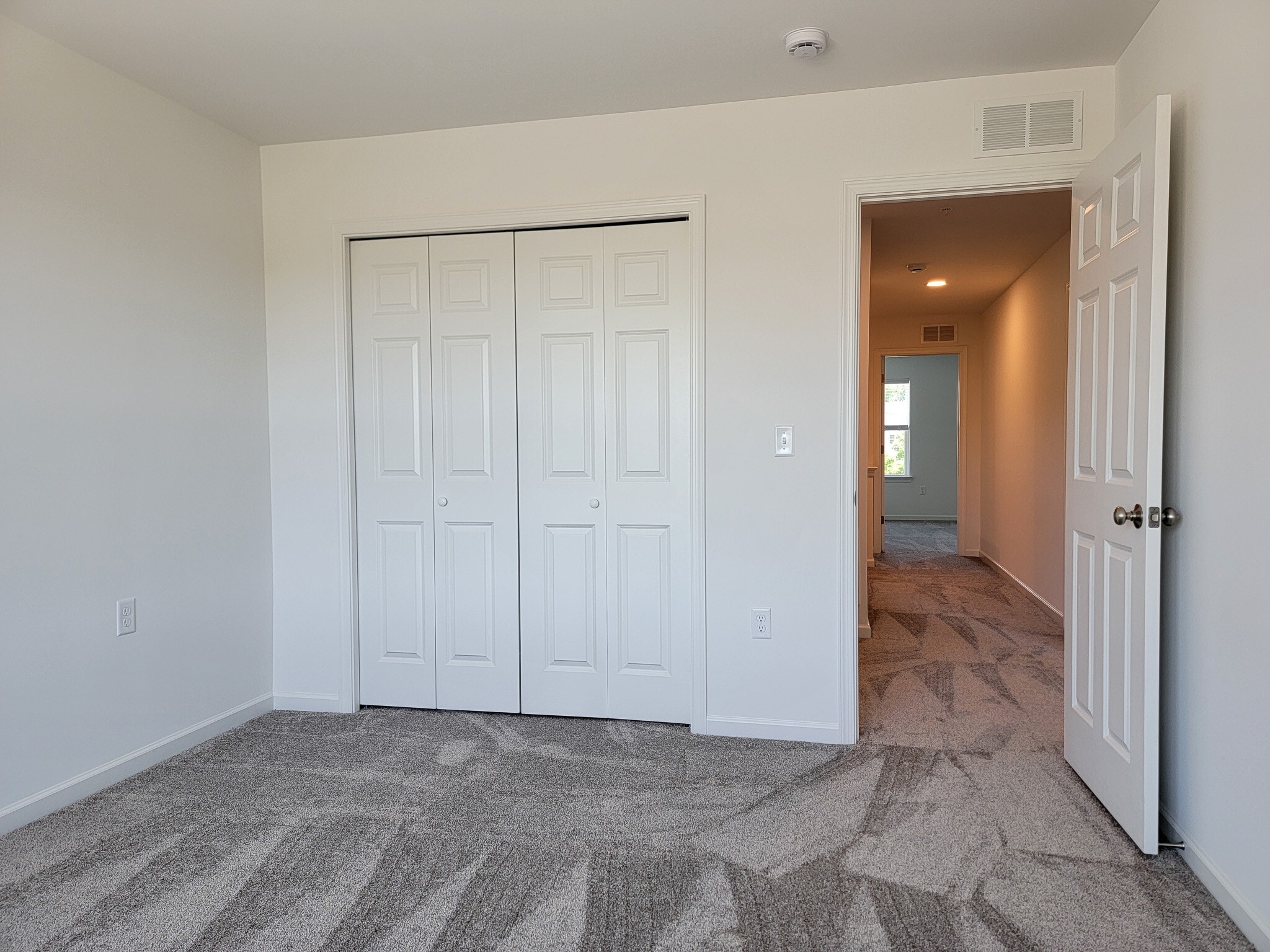Building Photo - 2133 S Autumn Chase Dr