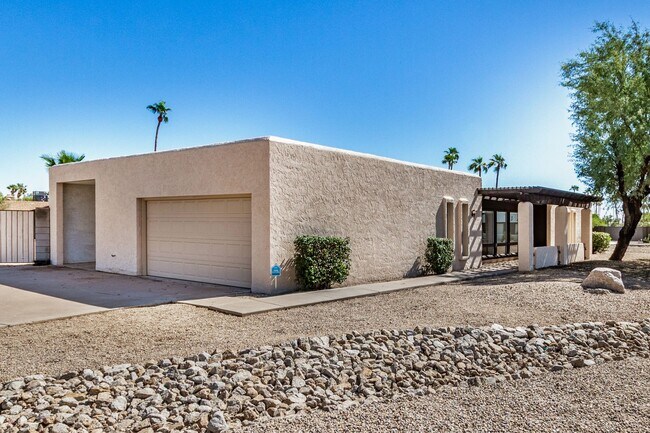 Building Photo - Huge North Scottsdale Home on 1/2 acre