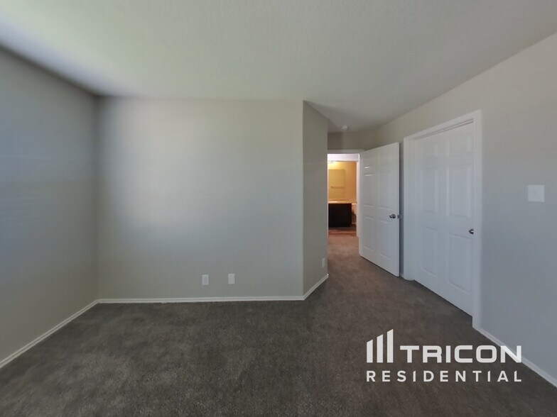 Building Photo - 6831 Freedom Ridge