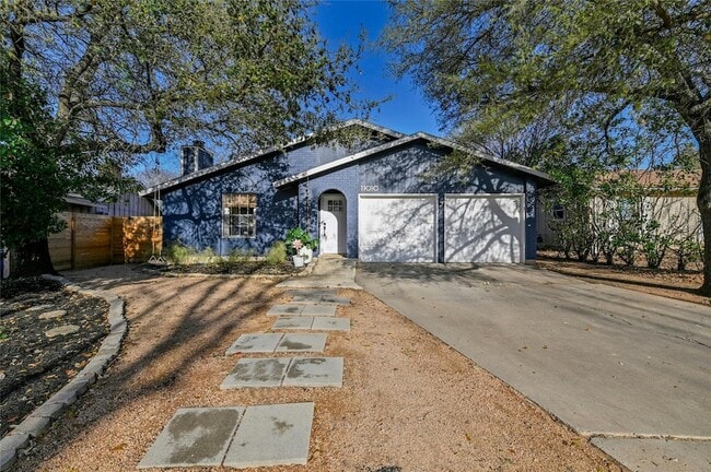 Building Photo - 11010 Prairie Dove Cir