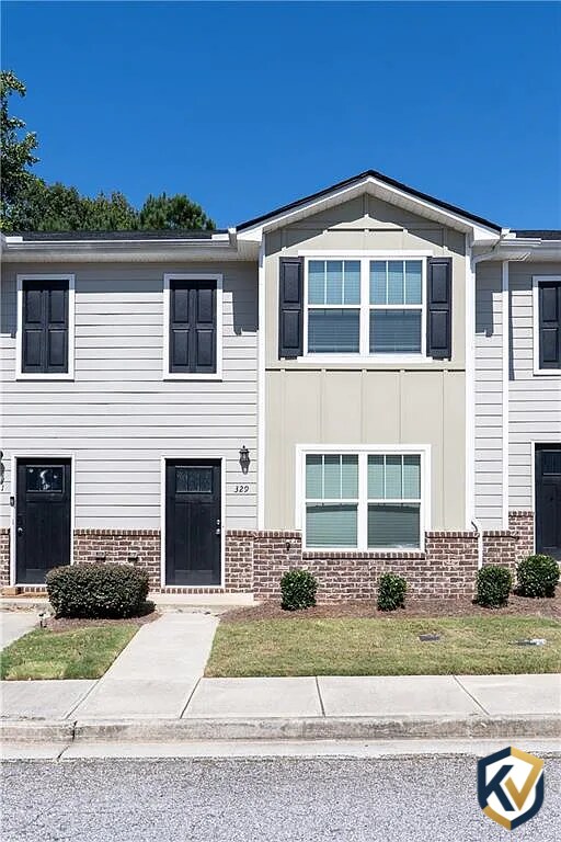 Quaint Neighborhood - 329 Ashigan St