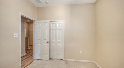 Building Photo - 3778 Parkridge Cir