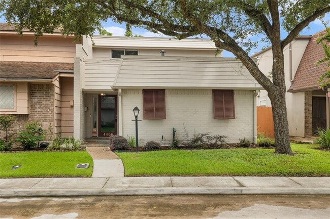 Building Photo - 4406 Basswood Ln
