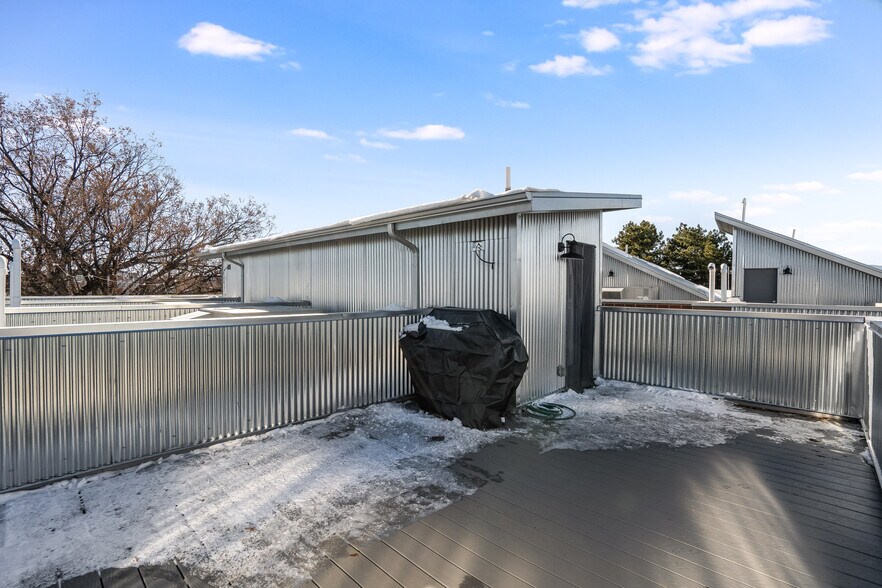 Building Photo - 4144 Tennyson St