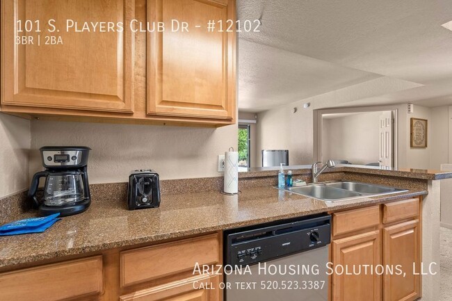 Building Photo - 101 S Players Club Dr