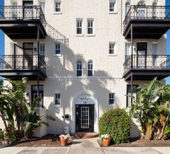 Building Photo - The Ritz