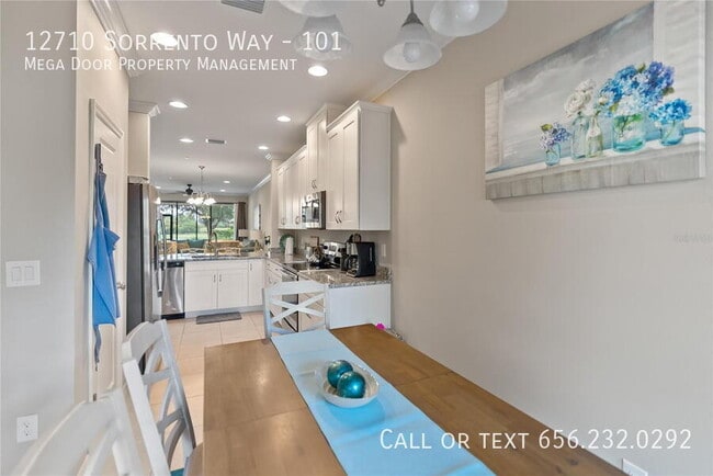 Building Photo - 12710 Sorrento Wy