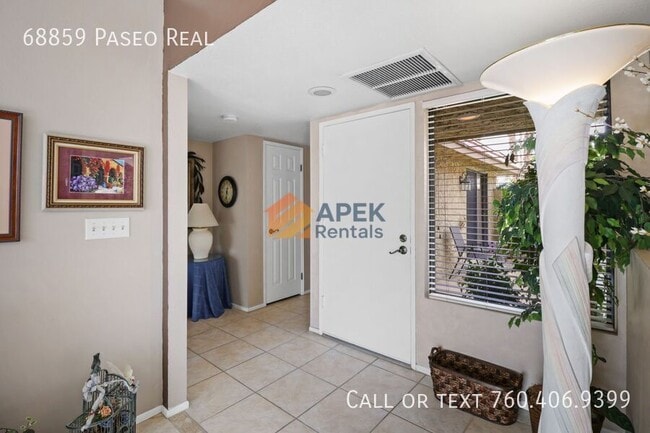 Building Photo - 68859 Paseo Real