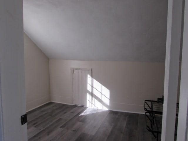 Building Photo - 21 Forest Ave