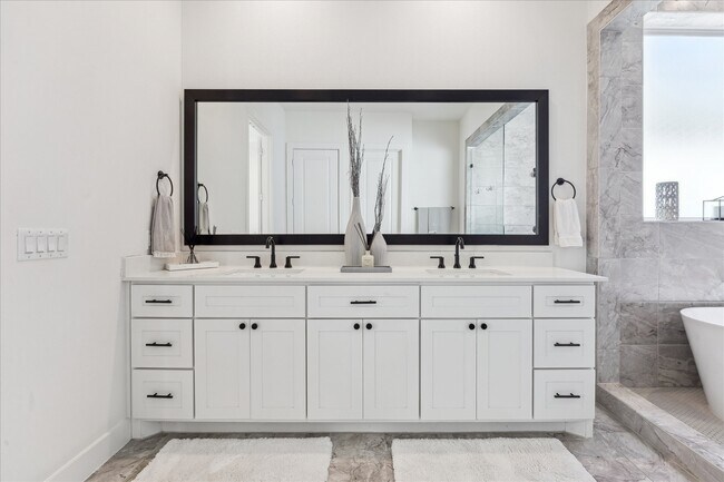 Building Photo - 3609 Lannister Ln