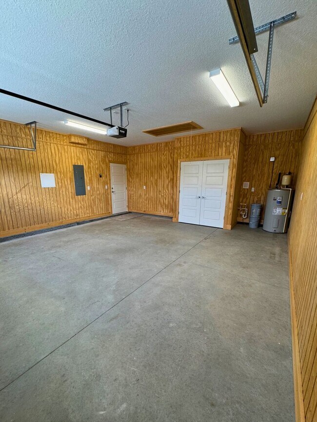 Building Photo - New construction 3 bedroom home!