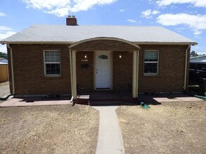 Building Photo - CHARMING RANCH STYLE HOME IN ELYRIA-SWANSE...
