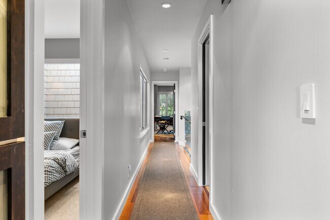 Building Photo - NEW! Diamond Heights Luxury, Available Unfurnished or Semi-Furnished • AMSI