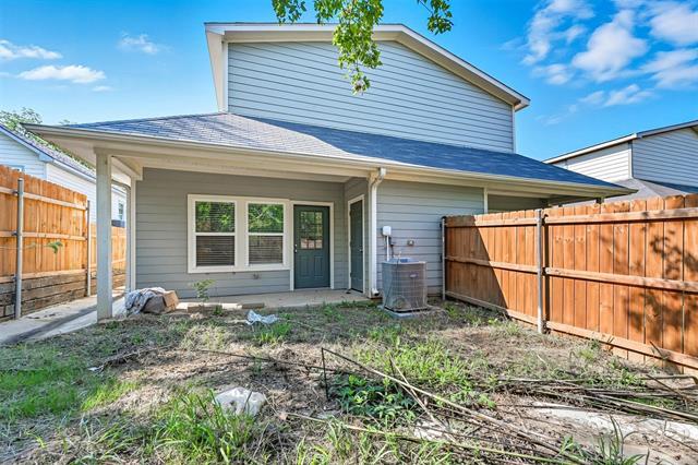 Building Photo - 419 E Elm St