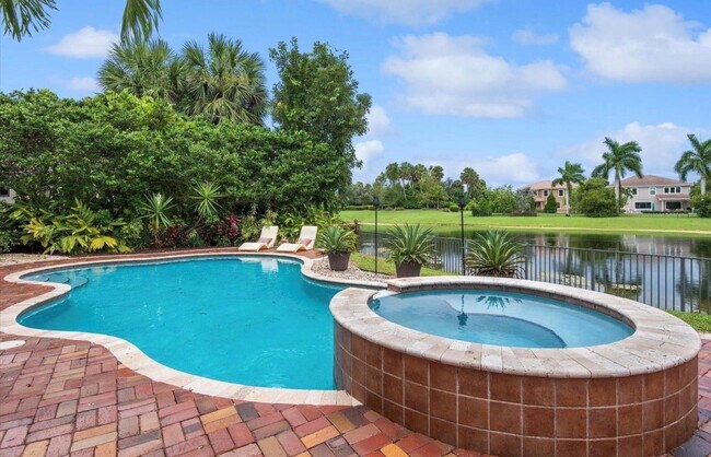 Building Photo - 7247 Wisteria Ave