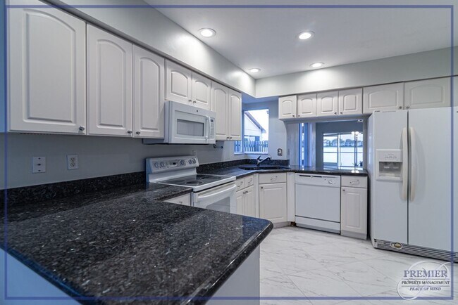 Building Photo - ***NEW PROFESSIONAL PHOTOS***LAKESIDE***2 ...