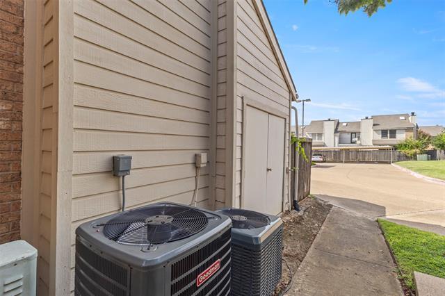 Building Photo - 3635 Garden Brook Dr