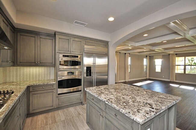 Building Photo - 3BD Home with Amazing Panoramic Ocean Views!