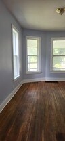 Building Photo - 1213 E Jefferson St