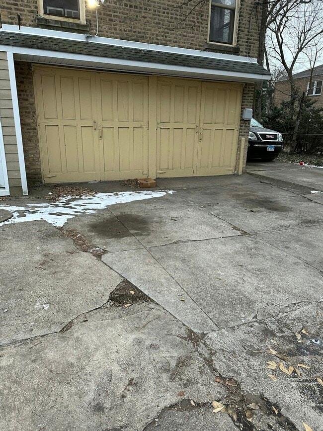 Building Photo - 1413 Dobson St