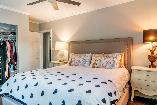 Building Photo - 607 Quillian Ave