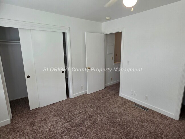 Building Photo - AVAILABLE NOW - 2 Bed / 1.5 Bath SLO Apartment
