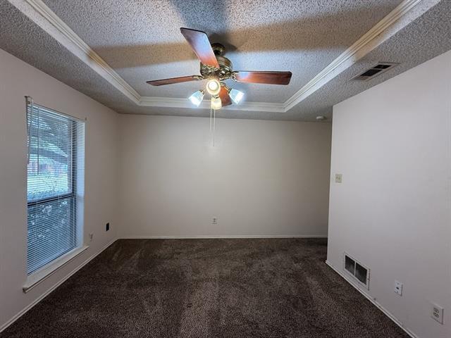 Building Photo - 816 Summit Dr