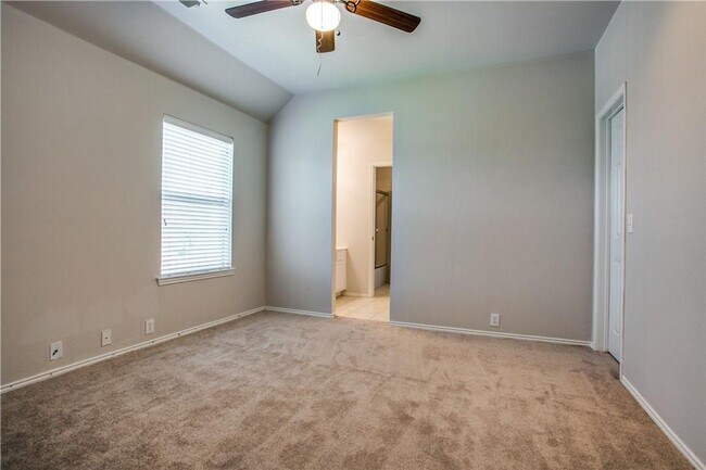 Building Photo - Coming Soon in Frisco – Spacious 5-Bedroom Home You Don’t Want to Miss!