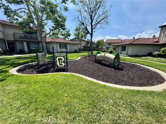 Building Photo - 9837 Vail Dr