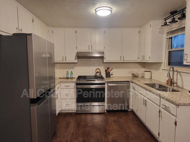 Building Photo - 3992 Joshua Ln