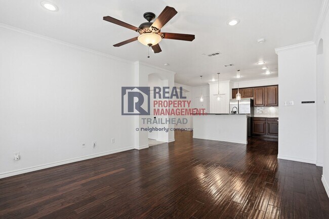 Building Photo - Gated Downtown Fort Worth Condo with Attached Garage