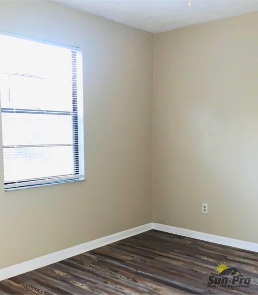 Building Photo - 957 Glenwood St