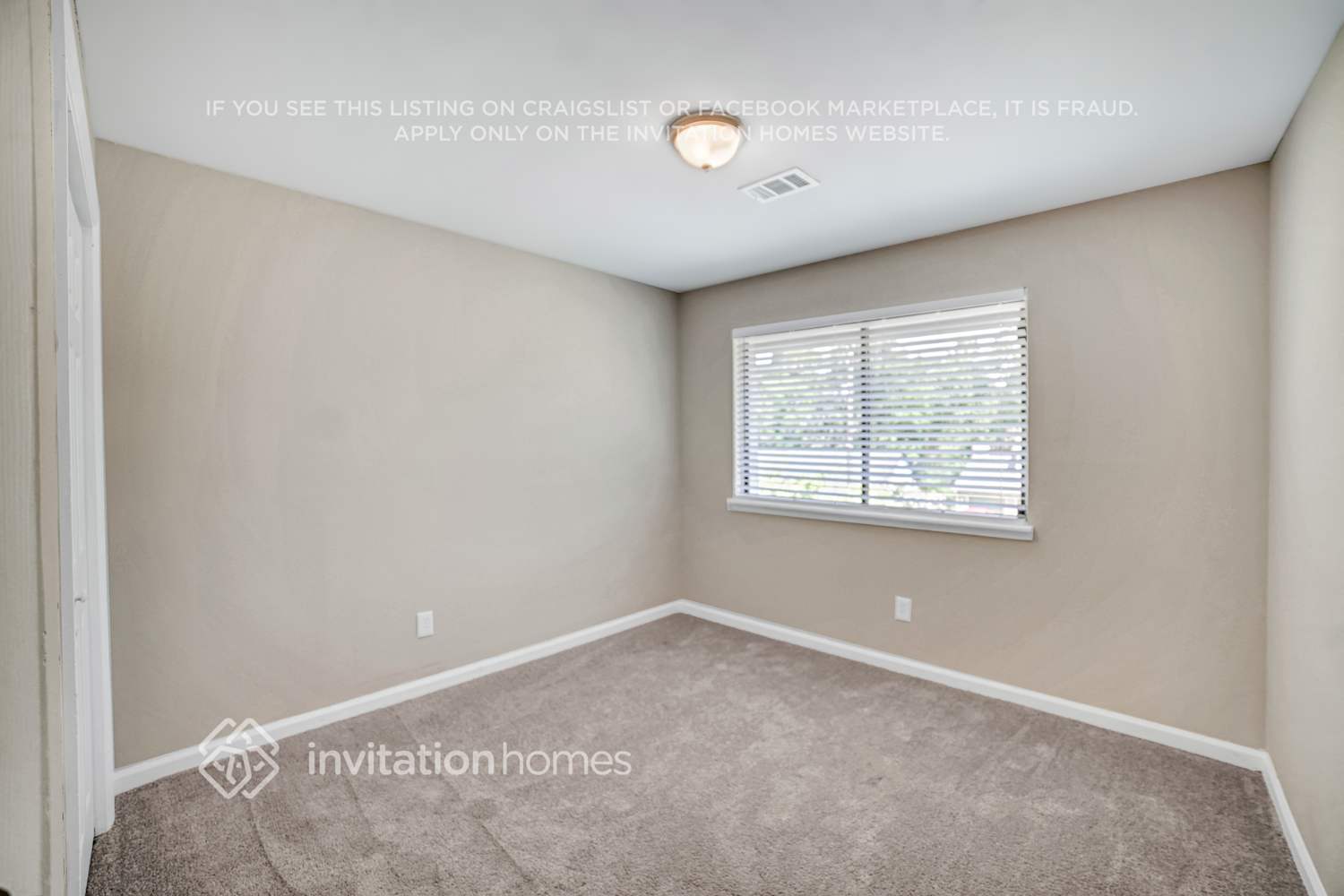 Building Photo - 5063 Audubon Pl