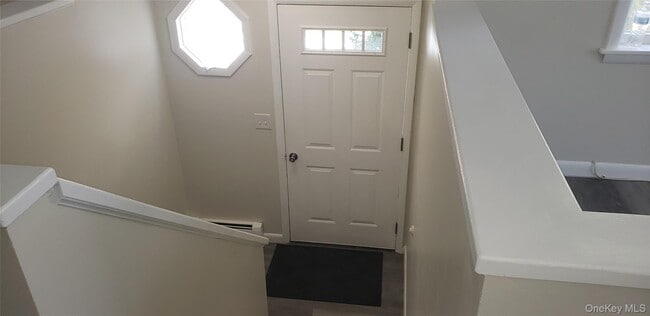 Building Photo - 42 Upper Ferndale Rd