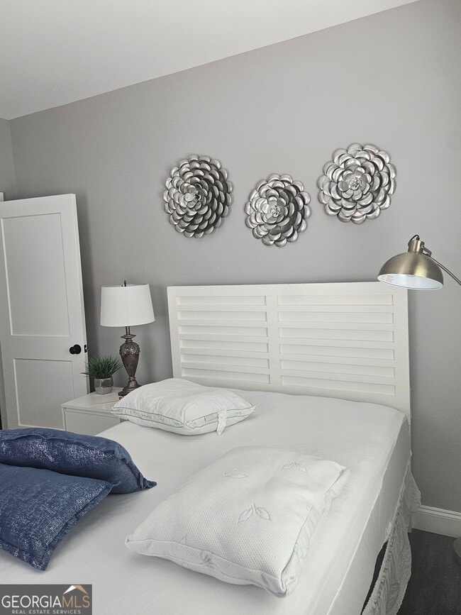 Building Photo - 2429 Hosea L Williams Dr SE