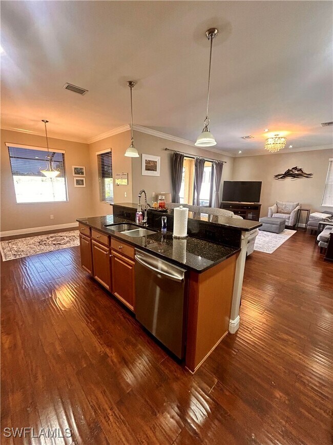 Building Photo - 2766 Via Piazza Loop