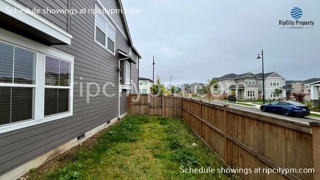 Building Photo - 3928 SE 77th Ave