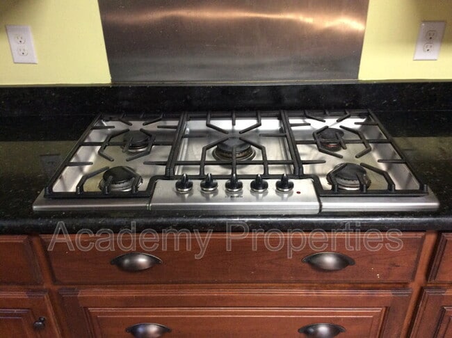 Building Photo - 464 Loblolly Ln