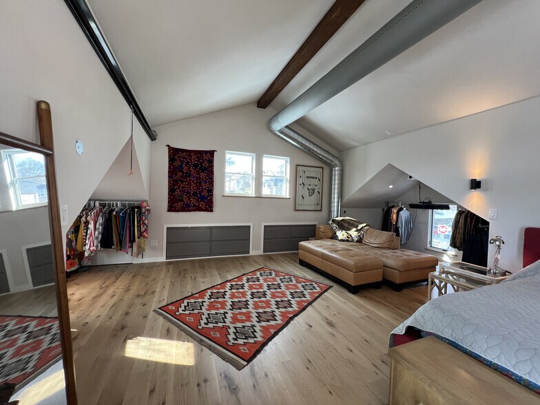 Building Photo - 5101 Grand Ave