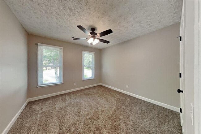 Building Photo - 2795 Kakki Ct