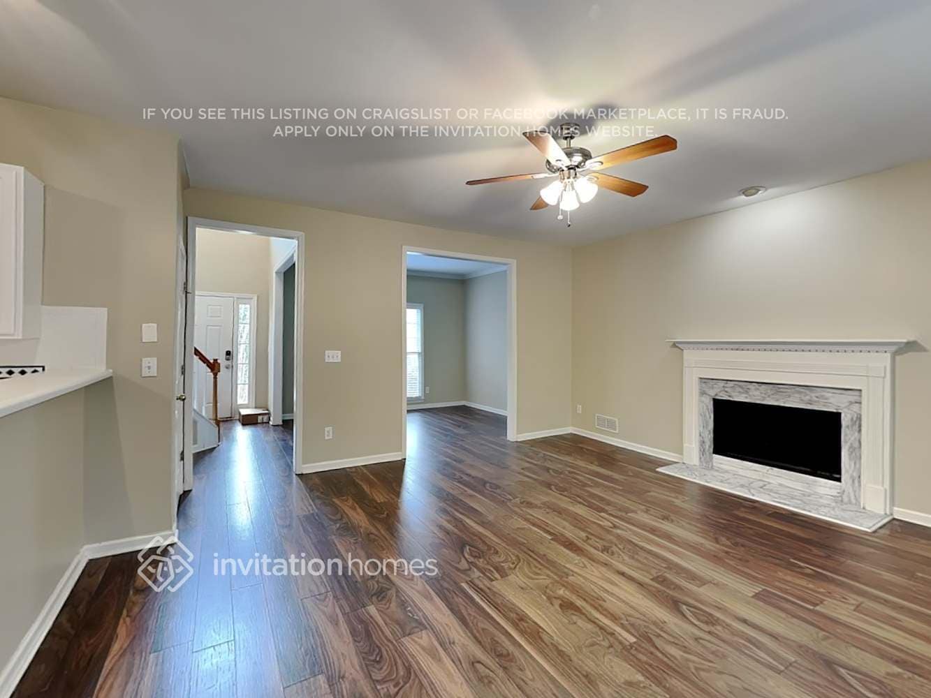 Building Photo - 404 Willowbrook Ct