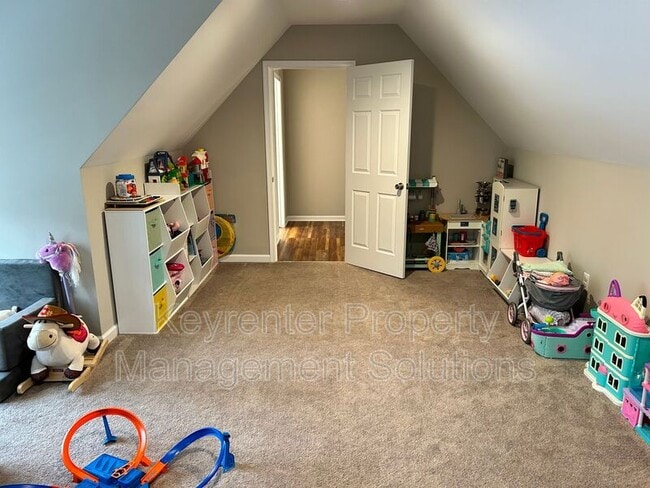 Building Photo - 301 Purdue St