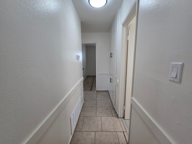 Building Photo - 1415 Boyden Ave